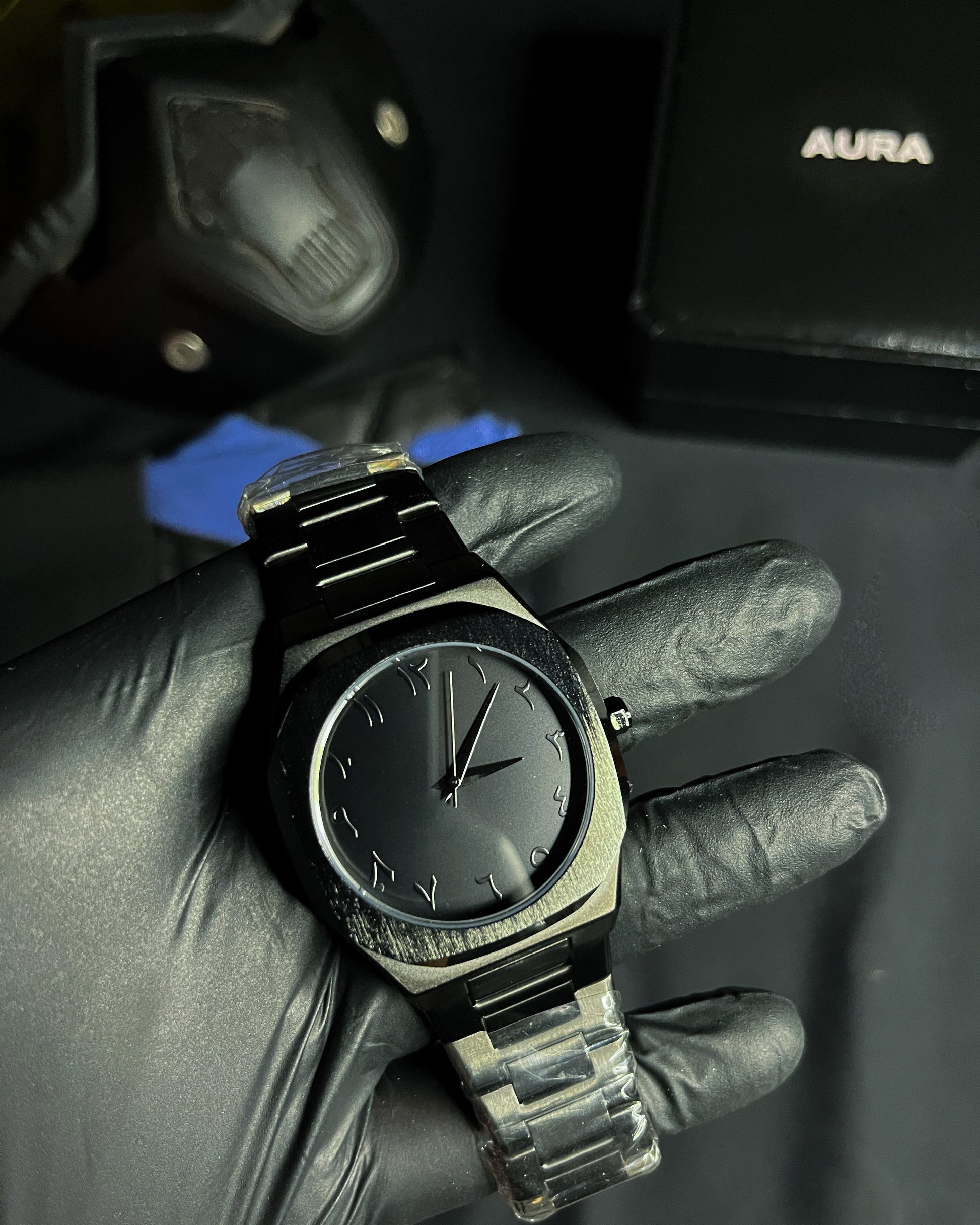 Aura Obsidian Elite – Arabic Dial